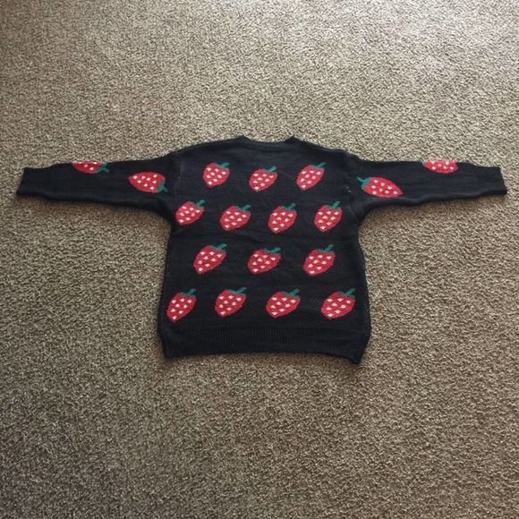 Black Strawberry Kawaii Sweater - Picture 7 of 7